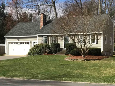 37 Tenby Drive Nashua NH 03062