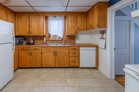 468 Sunapee Street Newport NH 03773