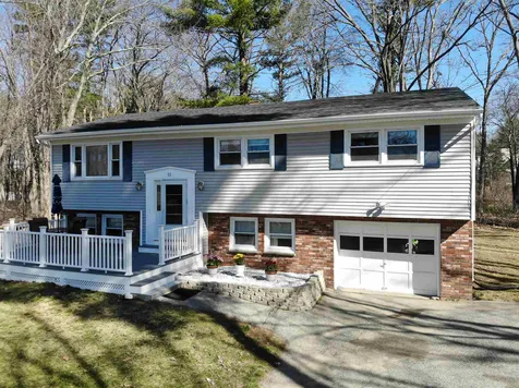 11 Weinhold Circle Salem NH 03079