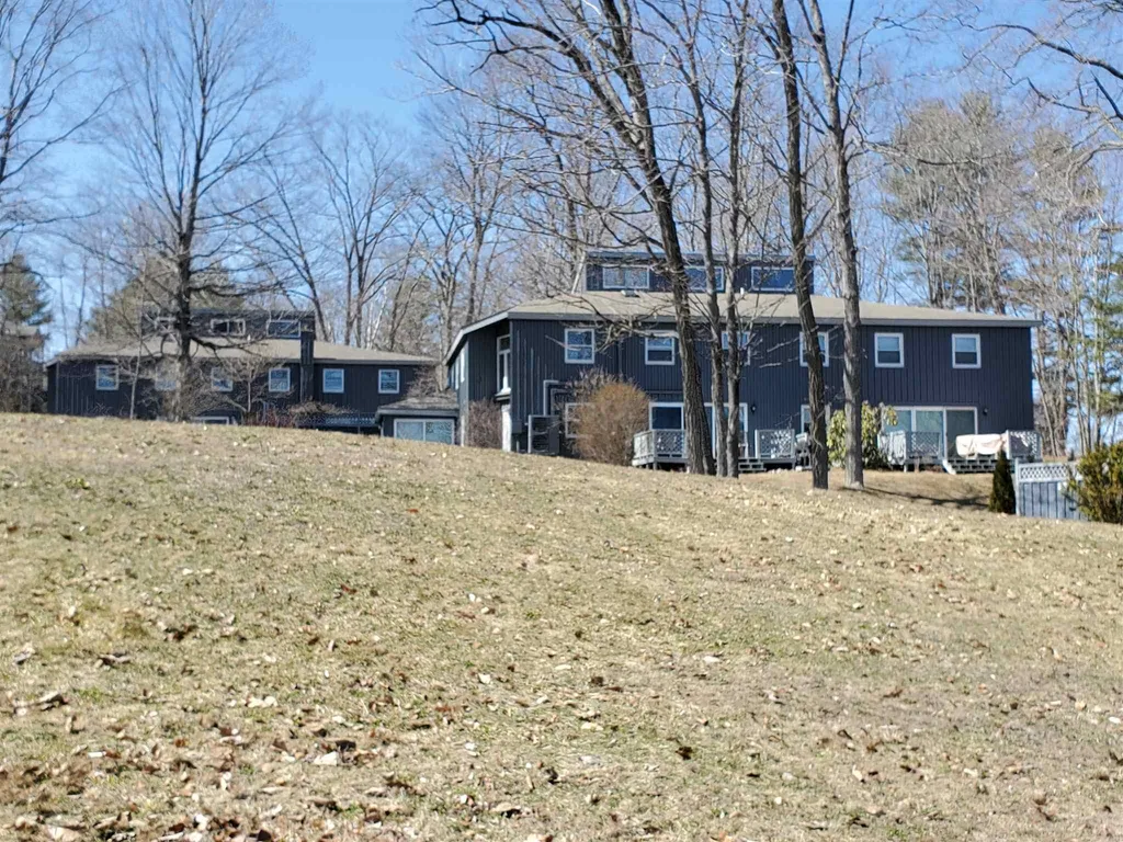 33 Landing Road Enfield NH 03748