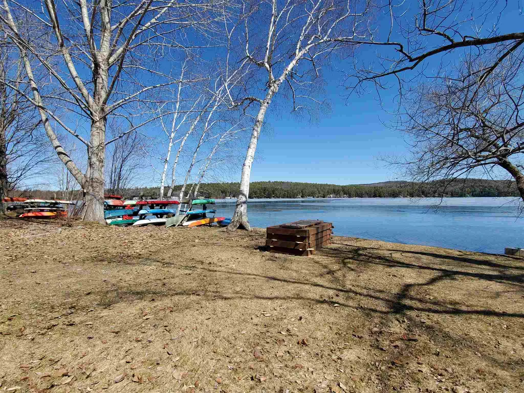 33 Landing Road Enfield NH 03748