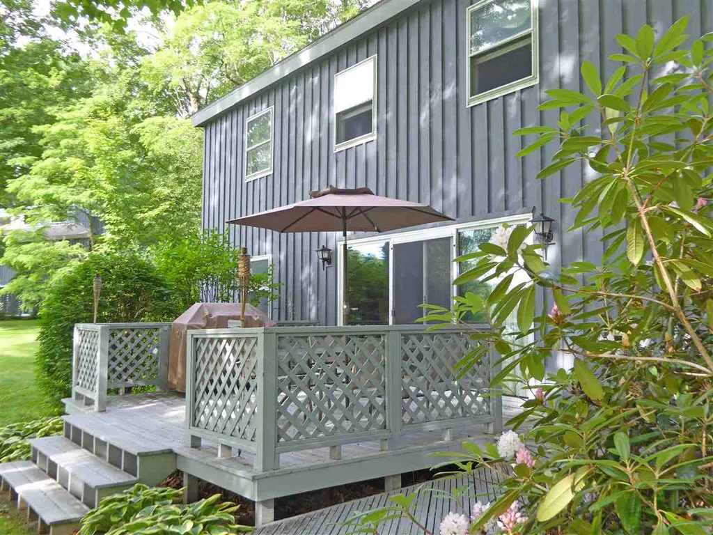 33 Landing Road Enfield NH 03748
