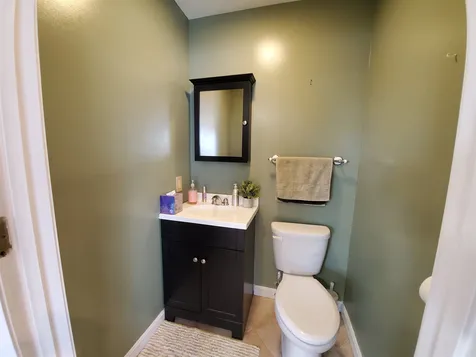 33 Landing Road Enfield NH 03748
