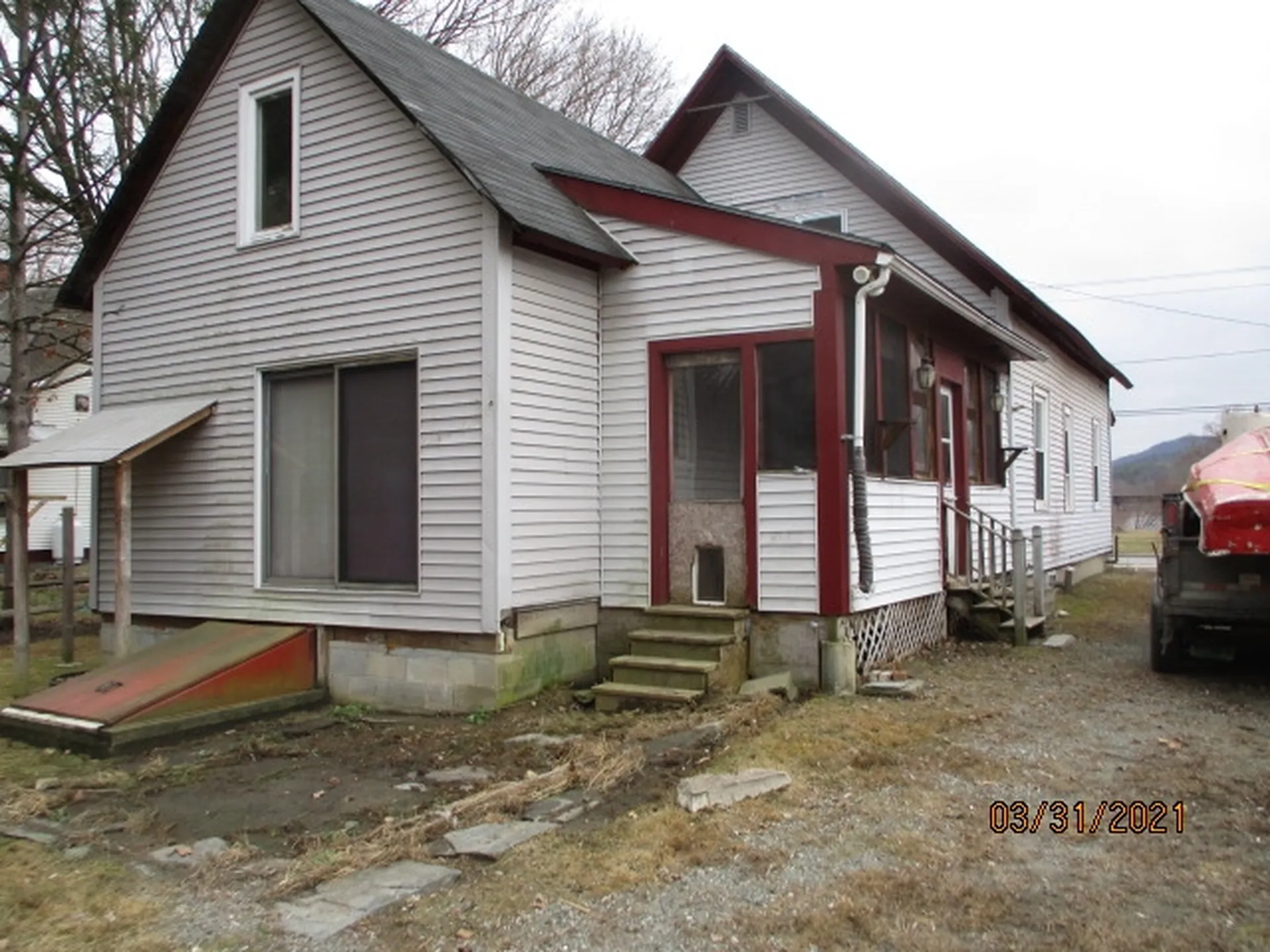 33 Bridge Street Windsor VT 05089