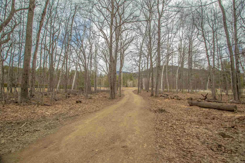 Cobb Farm Road Bartlett NH 03812