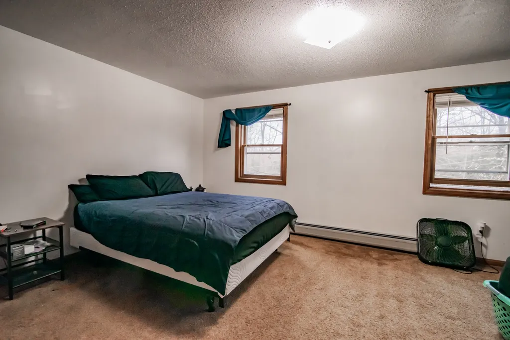 38 Spruce Cove Road Northwood NH 03261-0188