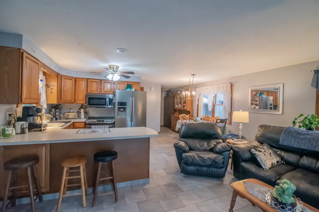 38 Spruce Cove Road Northwood NH 03261-0188