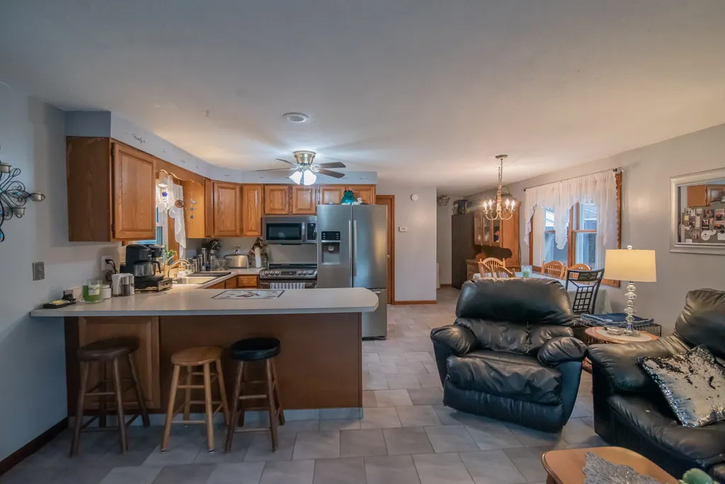 38 Spruce Cove Road Northwood NH 03261-0188