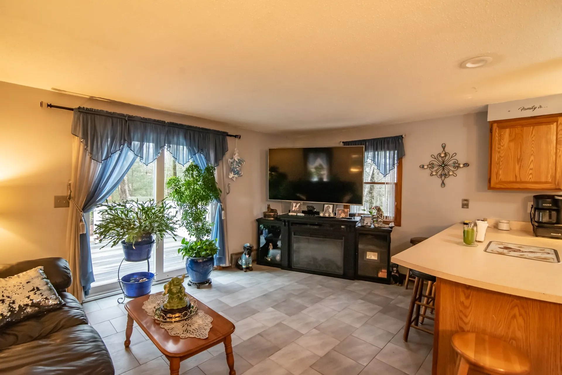 38 Spruce Cove Road Northwood NH 03261-0188