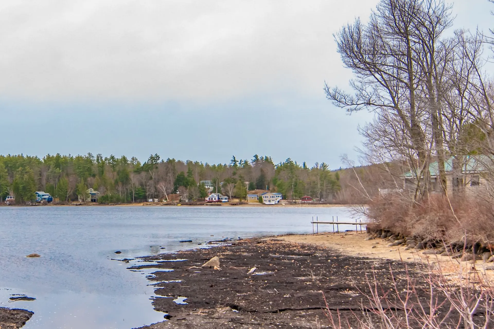 38 Spruce Cove Road Northwood NH 03261-0188