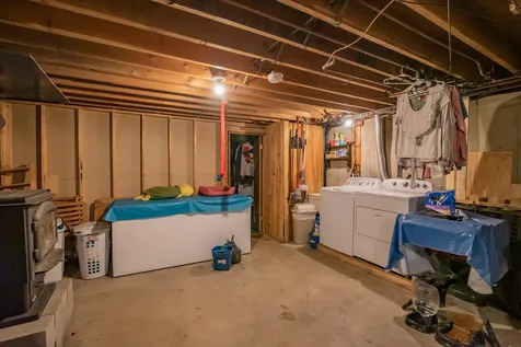 38 Spruce Cove Road Northwood NH 03261-0188
