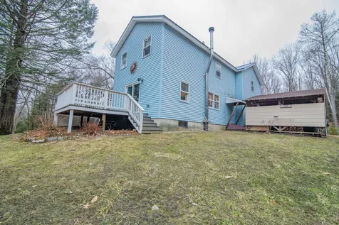 38 Spruce Cove Road Northwood NH 03261-0188