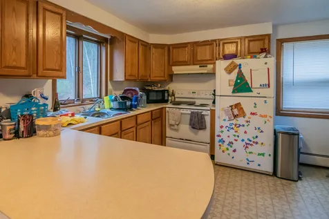 38 Spruce Cove Road Northwood NH 03261-0188