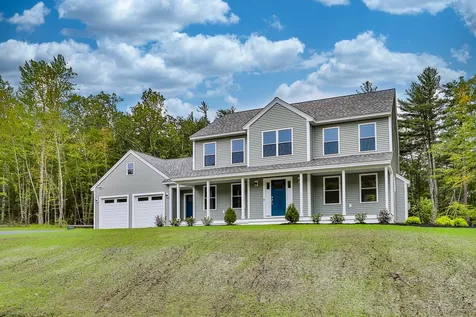 25 Countryside Drive Brookline NH 03033