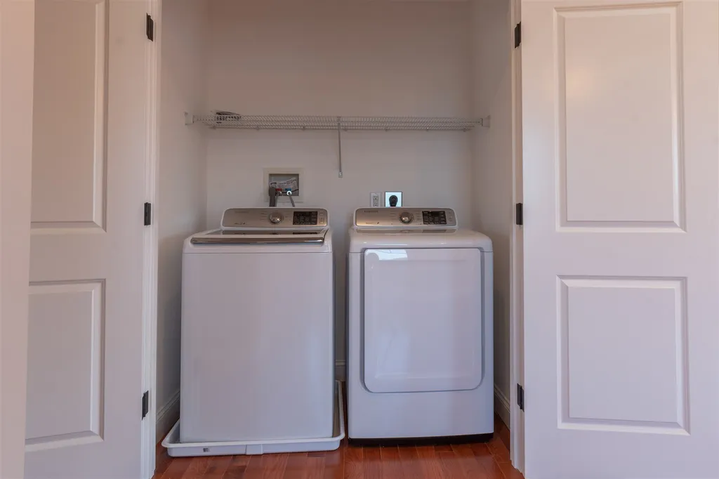 2 Markar Street Nashua NH 03060