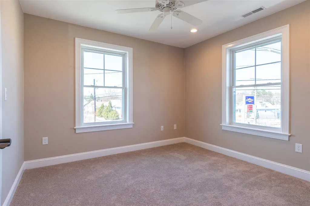 2 Markar Street Nashua NH 03060