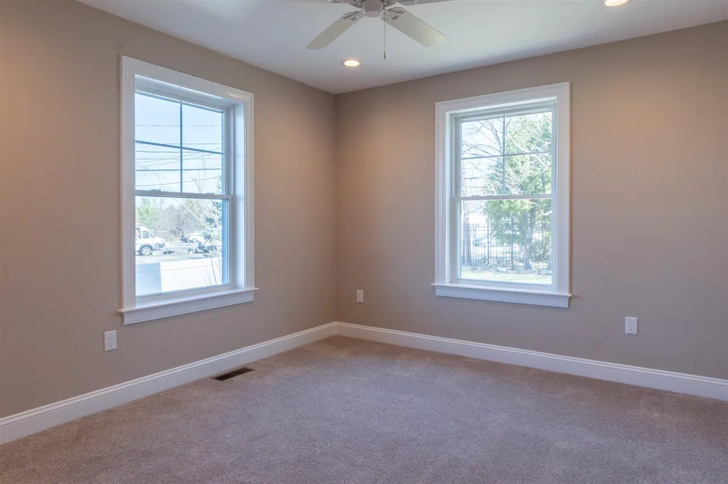 2 Markar Street Nashua NH 03060