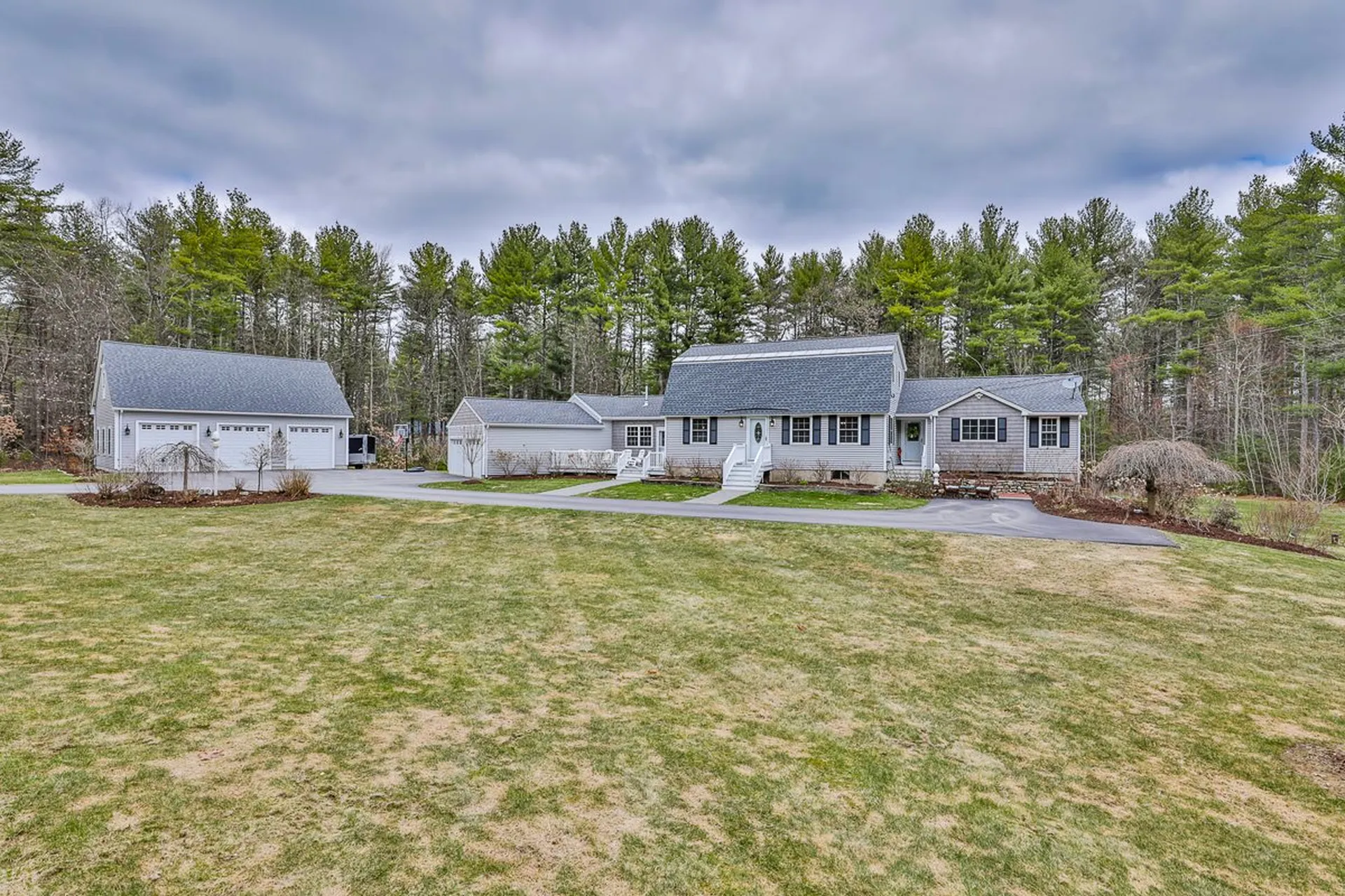 18 Fletcher Lane Hollis NH 03049