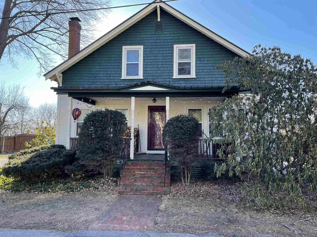 11 Fairfield Court Keene NH 03431