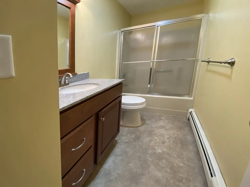 104 Bellamy Woods Common Dover NH 03820