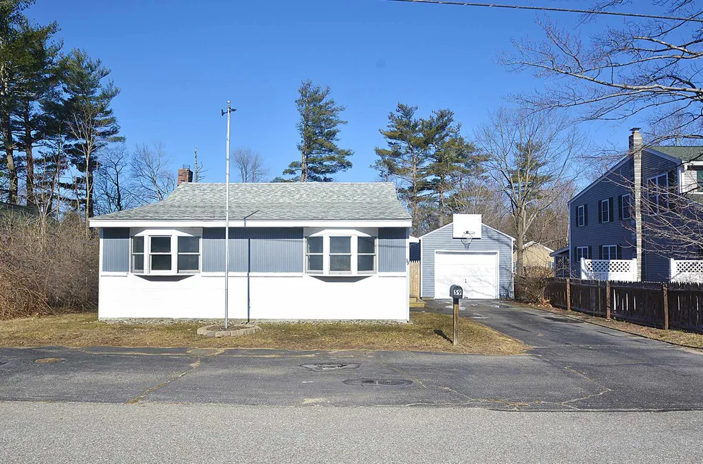 59 Richardson Street Rochester NH 03867