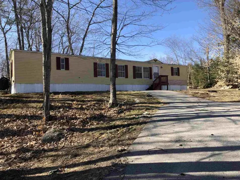 18 Wood Terrace Northwood NH 03261
