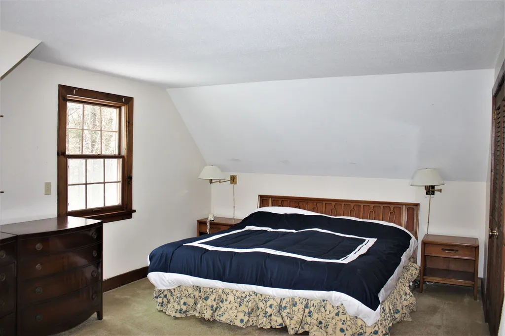 76 Rudge Road Pomfret VT 05067