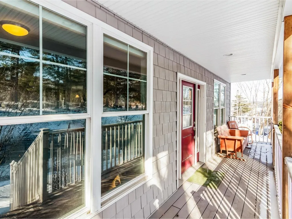 366 Colchester Avenue Burlington VT 05401-1433