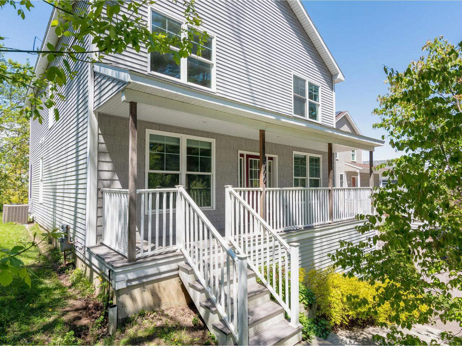 366 Colchester Avenue Burlington VT 05401-1433