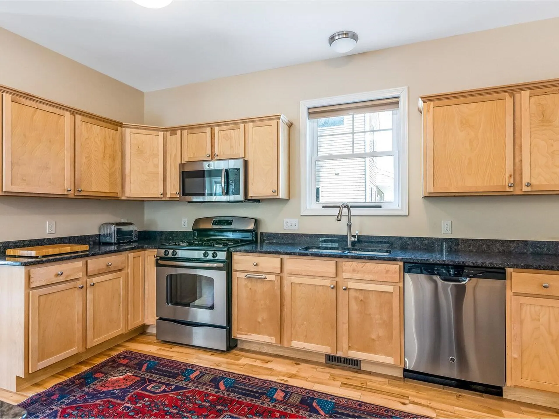 366 Colchester Avenue Burlington VT 05401-1433