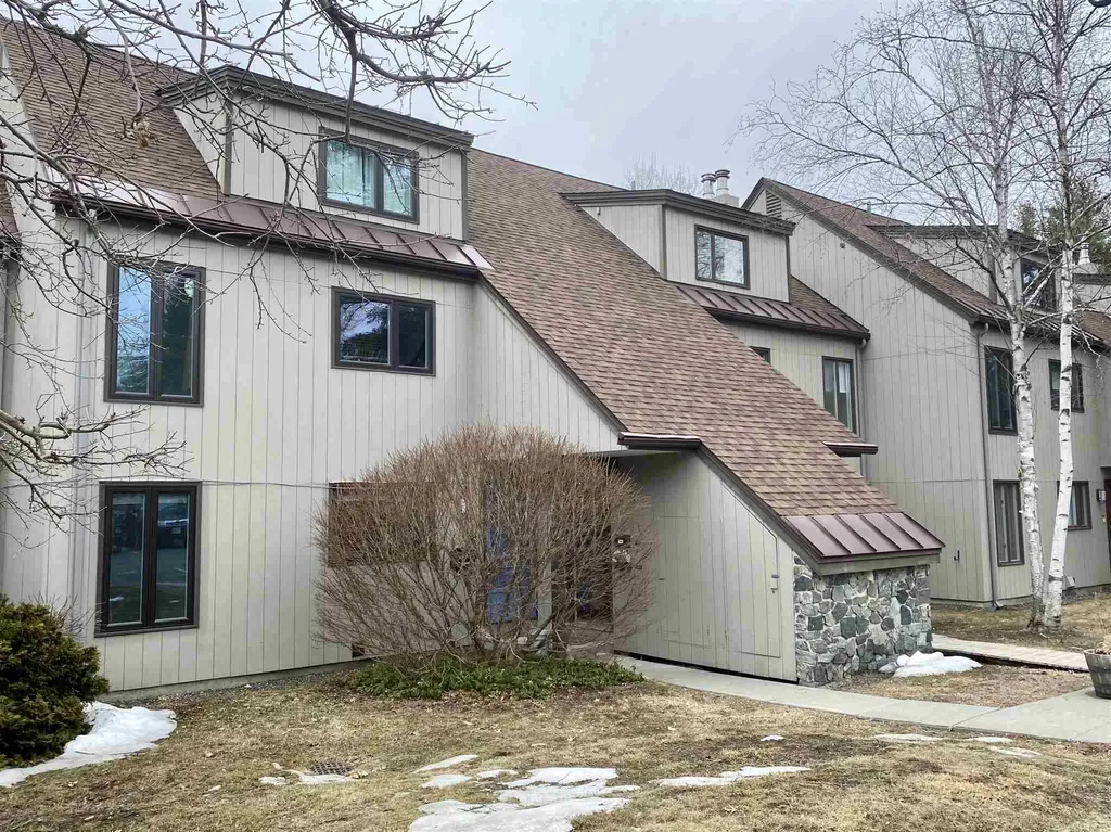 114 Brook Hollow Hanover NH 03755