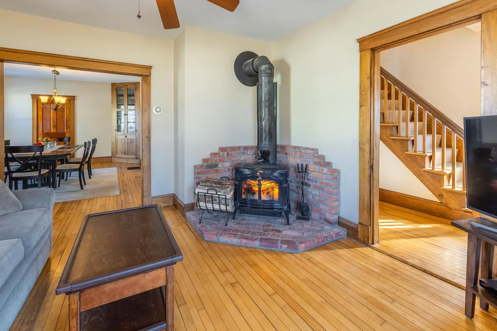 13 Highland Avenue Lebanon NH 03784