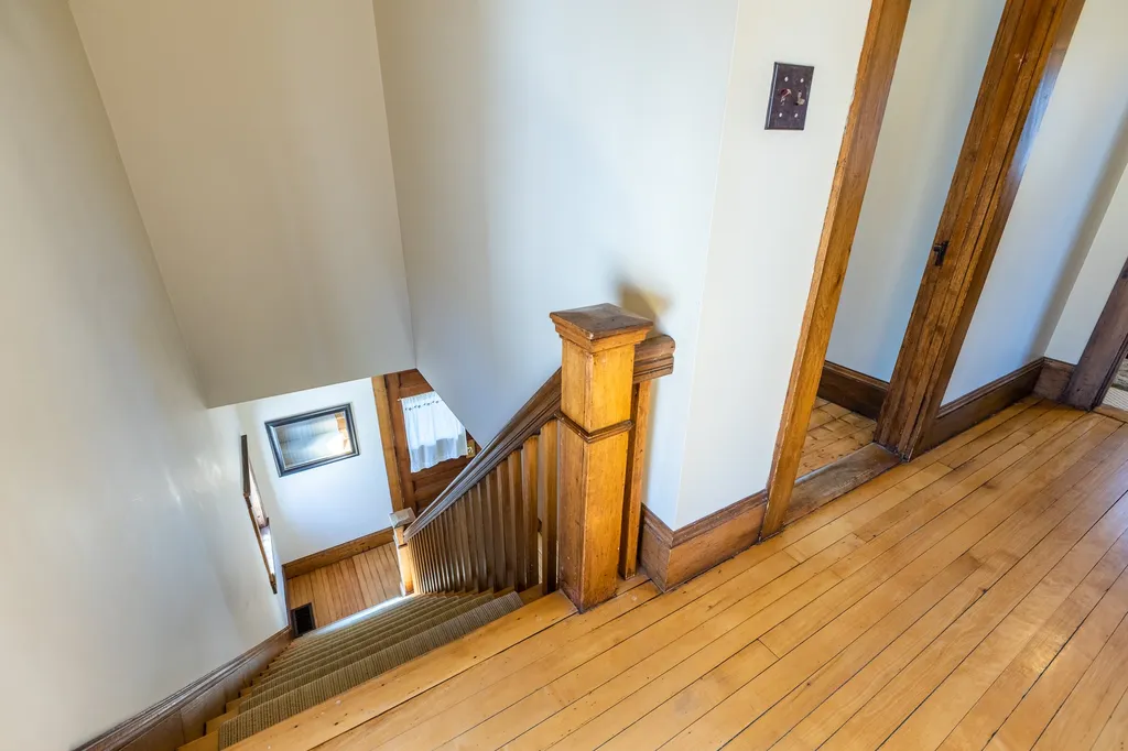 13 Highland Avenue Lebanon NH 03784