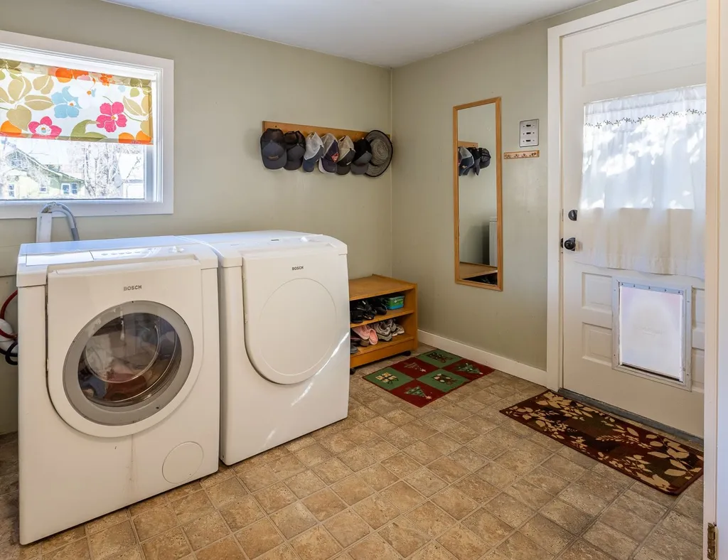 13 Highland Avenue Lebanon NH 03784