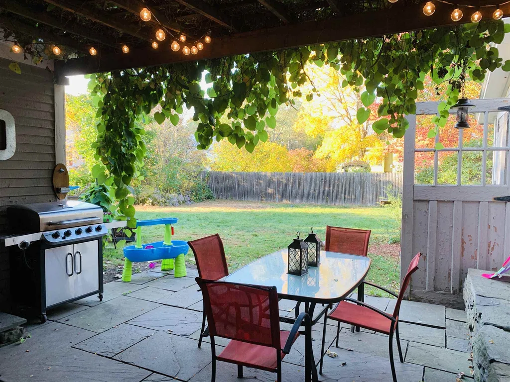 13 Highland Avenue Lebanon NH 03784