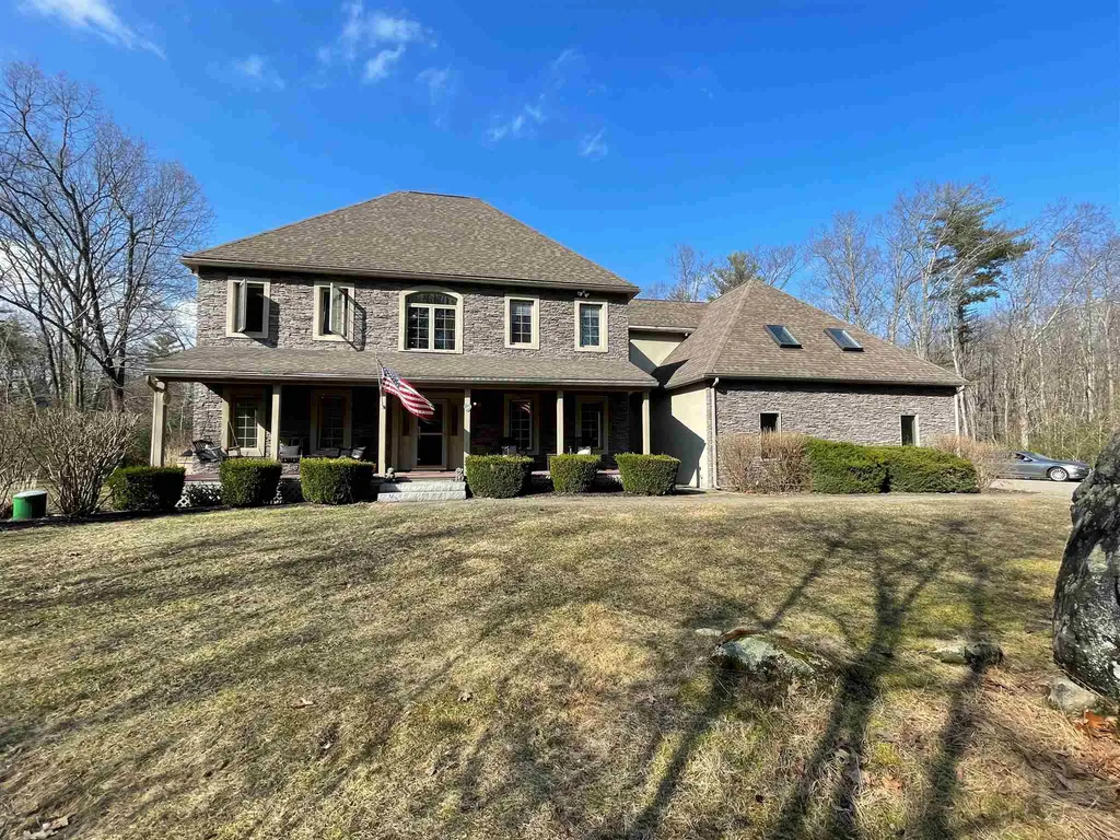 6 Eno Drive Exeter NH 03833
