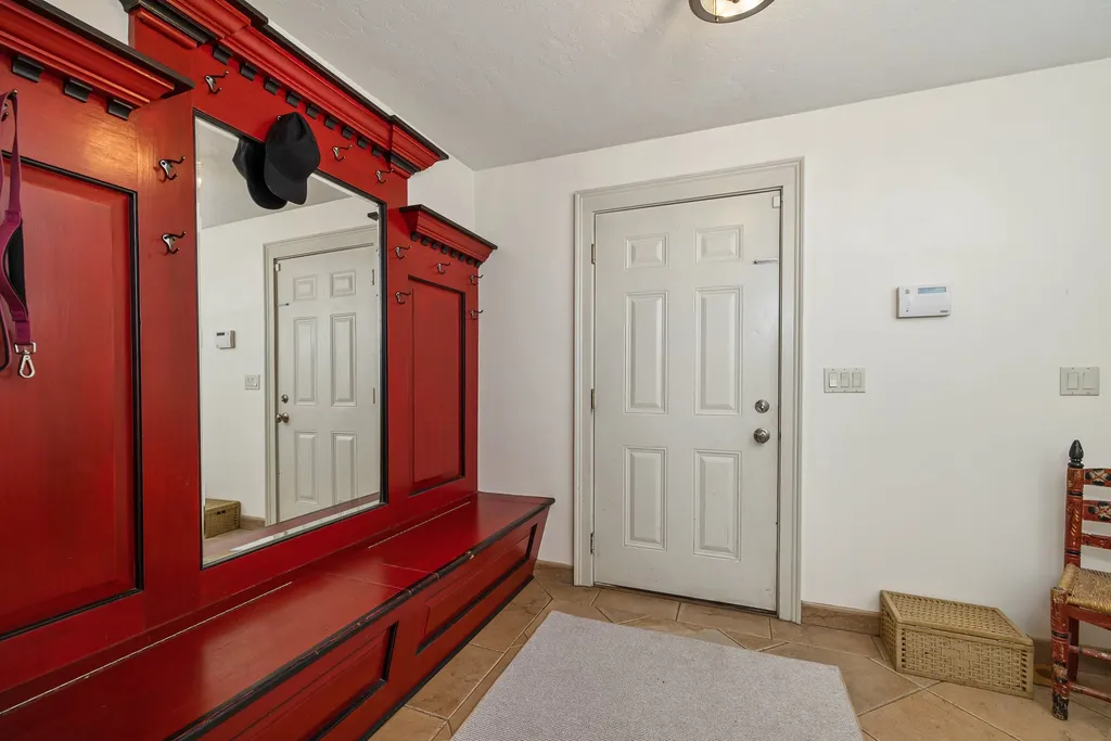 6 Eno Drive Exeter NH 03833