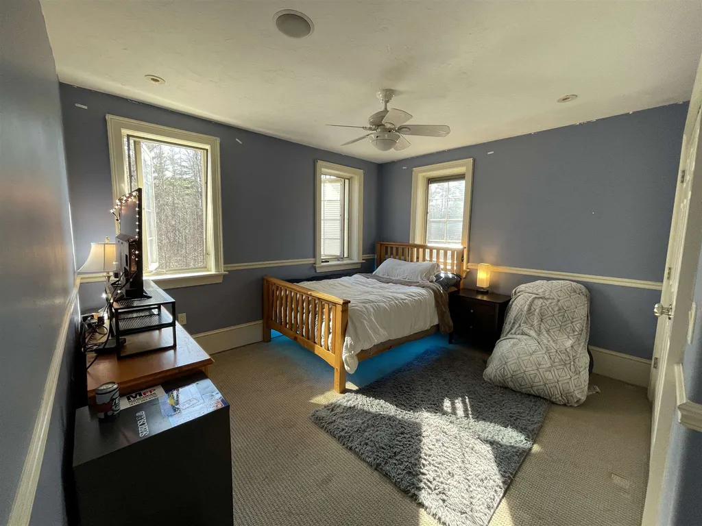 6 Eno Drive Exeter NH 03833