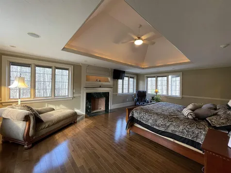 6 Eno Drive Exeter NH 03833
