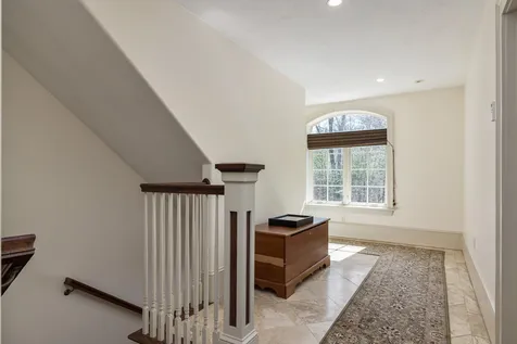 6 Eno Drive Exeter NH 03833