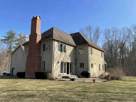 6 Eno Drive Exeter NH 03833