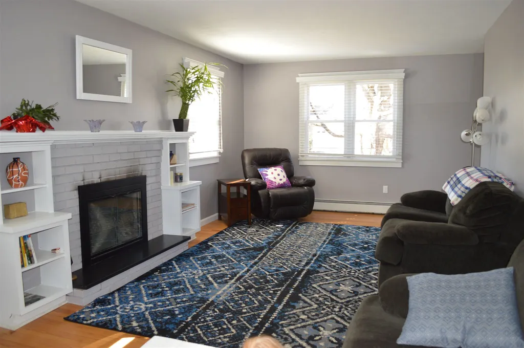 67 Roseade Parkway Burlington VT 05408