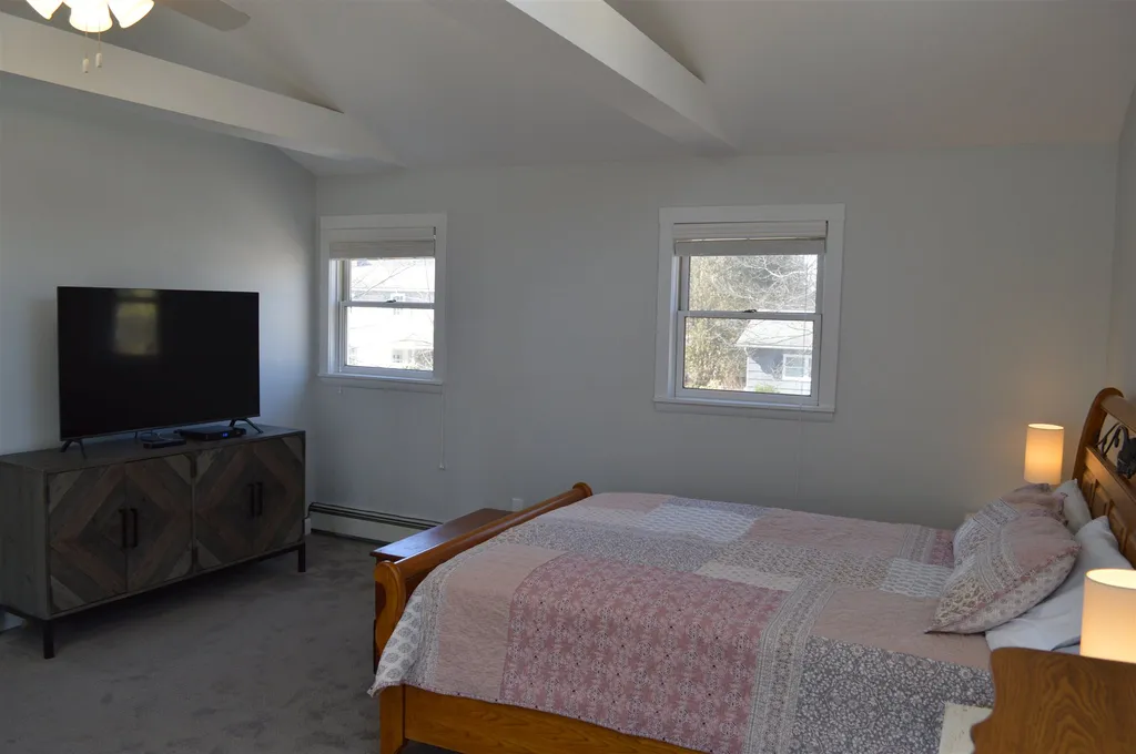 67 Roseade Parkway Burlington VT 05408