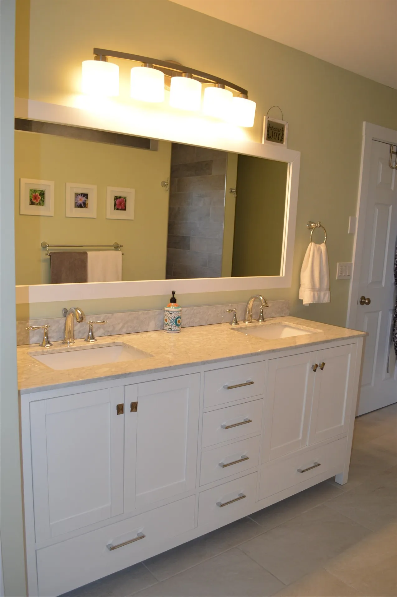 67 Roseade Parkway Burlington VT 05408