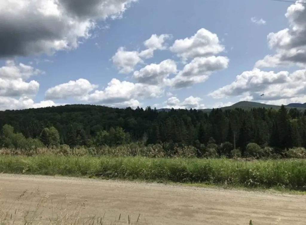 Golf Links Road Colebrook NH 03576