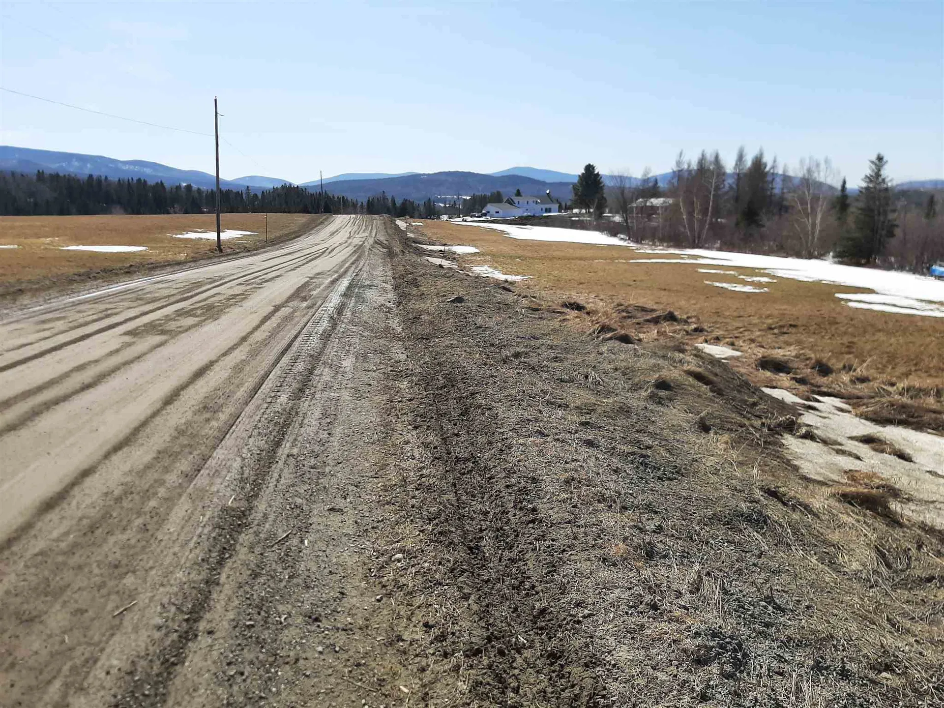 Golf Links Road Colebrook NH 03576
