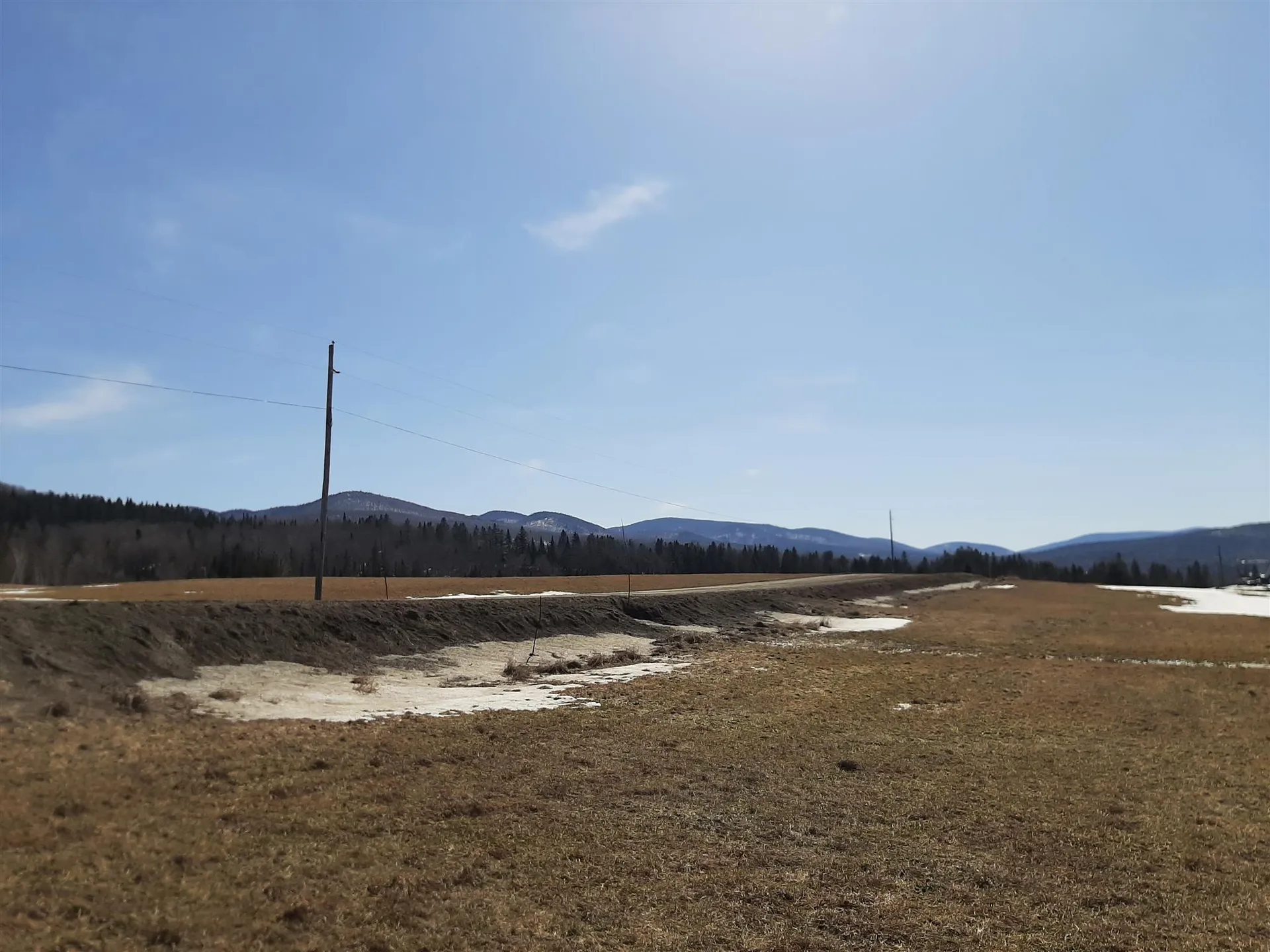 Golf Links Road Colebrook NH 03576
