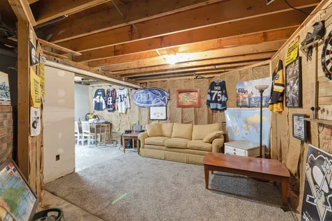 19 Patricia Ann Drive Tilton NH 03276