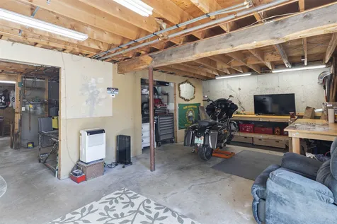 19 Patricia Ann Drive Tilton NH 03276