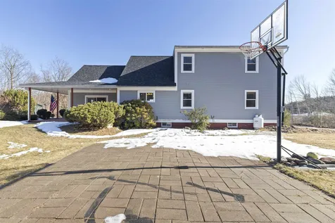 19 Patricia Ann Drive Tilton NH 03276